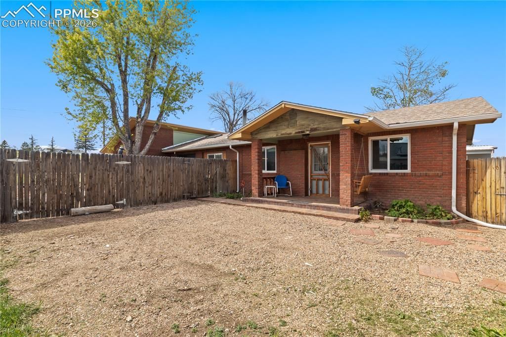 607 Navajo Avenue, Simla, CO 80835