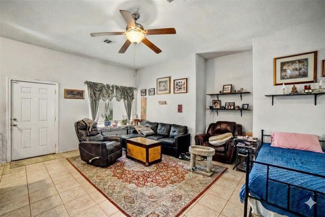 256 Kellyn Court, Conroe, TX 77306