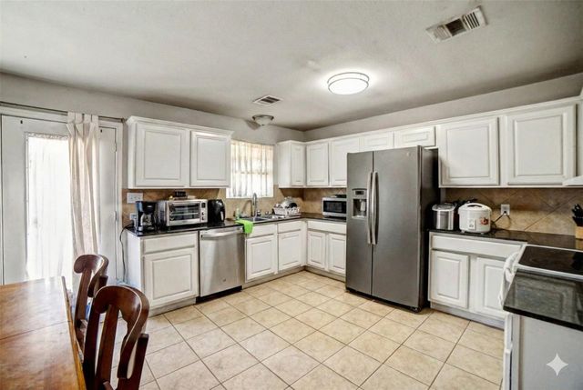 256 Kellyn Court, Conroe, TX 77306