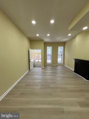 1725 DRUID HILL AVE, Baltimore, MD 21217