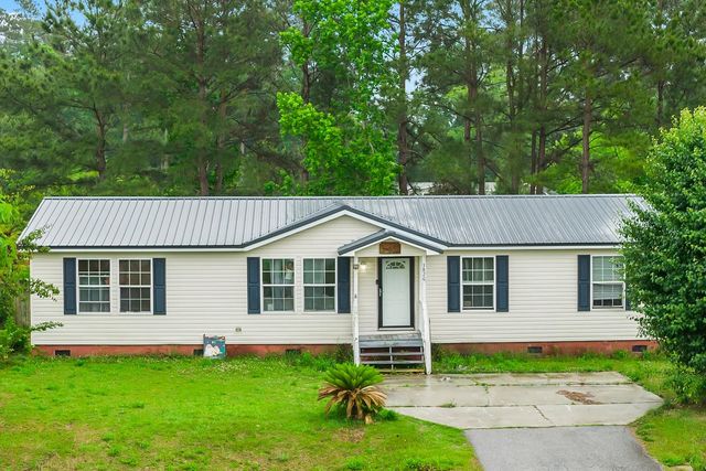 3820 Stern Dr., Conway, SC 29526