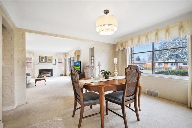 10818 E Nixon Ave, Spokane, WA 99206