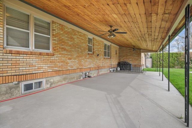 10818 E Nixon Ave, Spokane, WA 99206