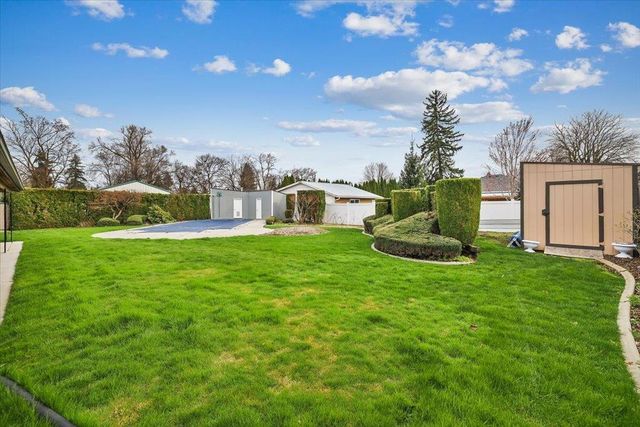 10818 E Nixon Ave, Spokane, WA 99206