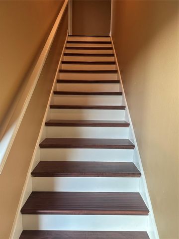 205 Rue Orleans Street, Baytown, TX 77520