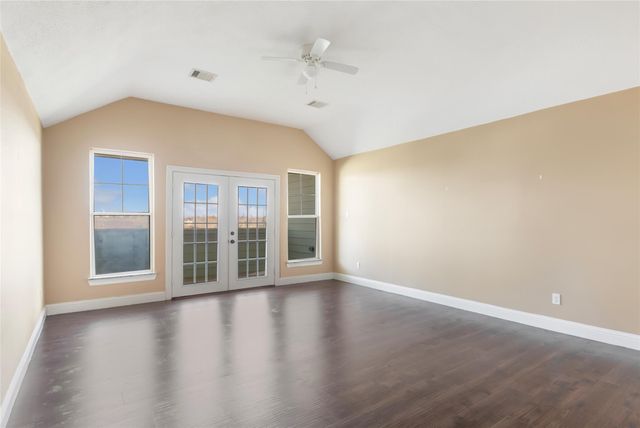 205 Rue Orleans Street, Baytown, TX 77520