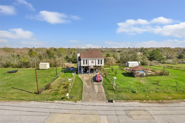 205 Rue Orleans Street, Baytown, TX 77520