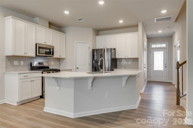 807 Gable Oak Lane, Fort Mill, SC 29708