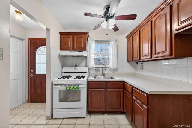 625 Sackman Street, Brooklyn, NY 11212