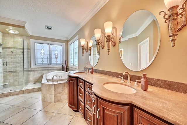 10667 Bridlepath Lane, Union, KY 41091