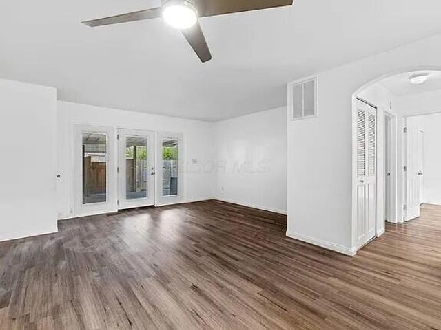 1208 Woodbrook Lane, 307, Columbus, OH 43223