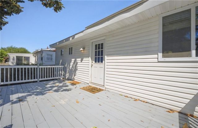 10 E Southampton AVE, Hampton, VA 23669