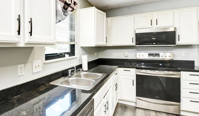 447 Vanderbuilt Street, Pickerington, OH 43147