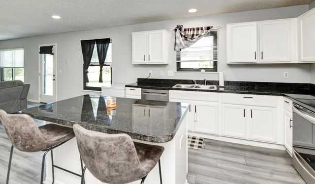 447 Vanderbuilt Street, Pickerington, OH 43147