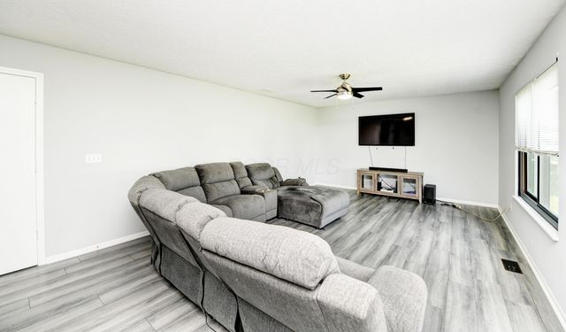 447 Vanderbuilt Street, Pickerington, OH 43147