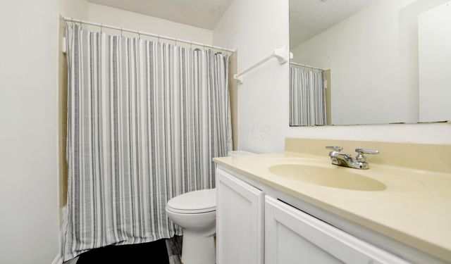 447 Vanderbuilt Street, Pickerington, OH 43147