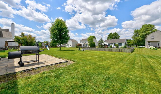 447 Vanderbuilt Street, Pickerington, OH 43147