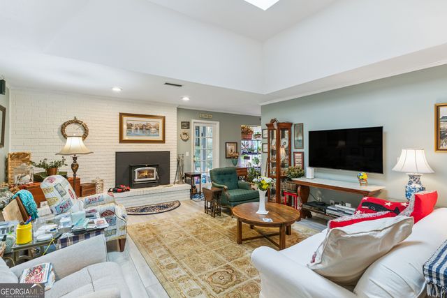 219 Five Pounds Road, St. Simons, GA 31522