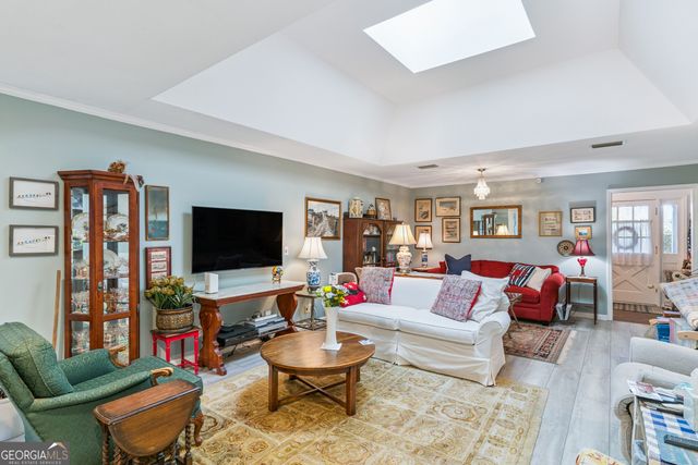 219 Five Pounds Road, St. Simons, GA 31522