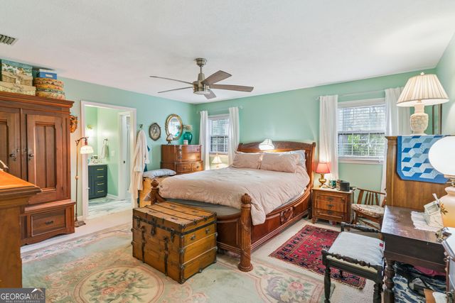 219 Five Pounds Road, St. Simons, GA 31522