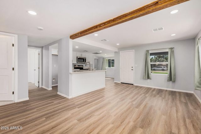 3020 E VIRGINIA Avenue, Phoenix, AZ 85008