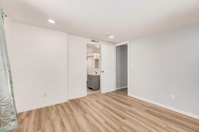 3020 E VIRGINIA Avenue, Phoenix, AZ 85008