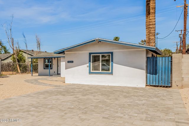 3020 E VIRGINIA Avenue, Phoenix, AZ 85008