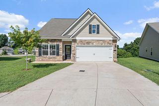 3033 Goodtown Trce, Columbia, TN 38401