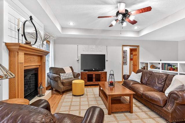 997 S Oak Ridge Road, Nixa, MO 65714