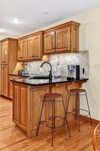 997 S Oak Ridge Road, Nixa, MO 65714