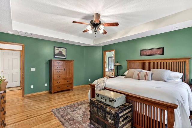 997 S Oak Ridge Road, Nixa, MO 65714