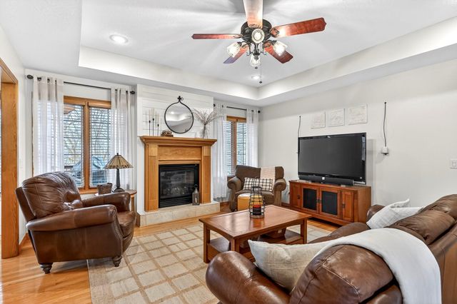 997 S Oak Ridge Road, Nixa, MO 65714