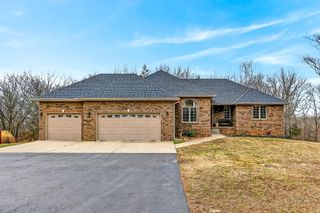 997 S Oak Ridge Road, Nixa, MO 65714