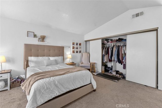 2266 N Forest, Rialto, CA 92377
