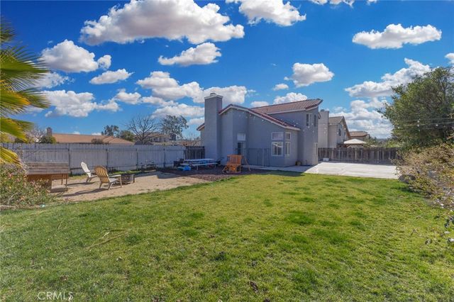 2266 N Forest, Rialto, CA 92377