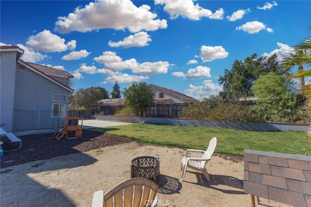 2266 N Forest, Rialto, CA 92377