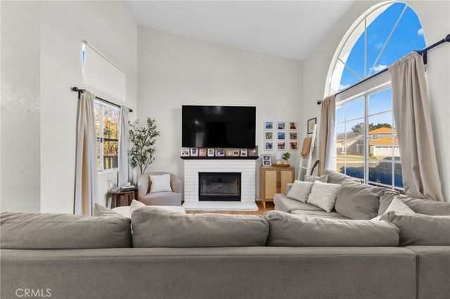 2266 N Forest, Rialto, CA 92377
