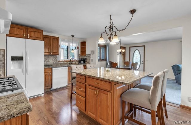 58 Dauer Drive, West Seneca, NY 14224