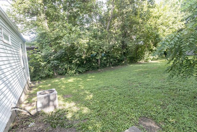 306 W WORLEY ST, Columbia, MO 65203