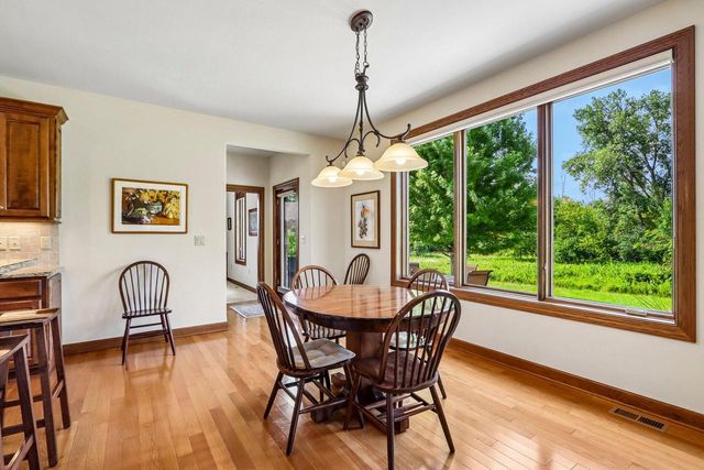 6735 Blue River WAY, Racine, WI 53402