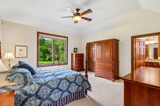 6735 Blue River WAY, Racine, WI 53402