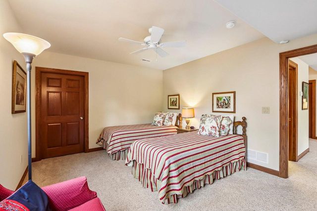6735 Blue River WAY, Racine, WI 53402