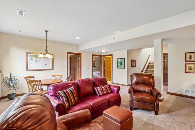 6735 Blue River WAY, Racine, WI 53402