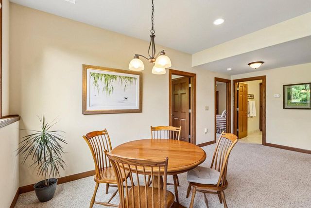 6735 Blue River WAY, Racine, WI 53402