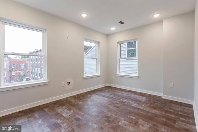 1318 S Broad St Apt 2R, Philadelphia, PA 19146