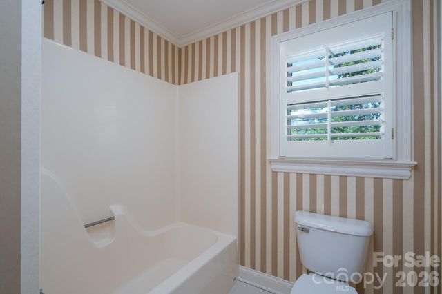 205 Piney Grove Point, New London, NC 28127