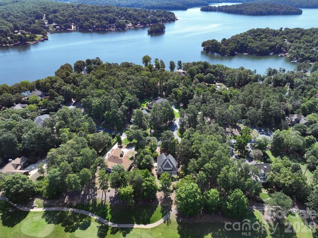 205 Piney Grove Point, New London, NC 28127