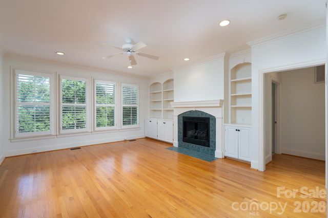205 Piney Grove Point, New London, NC 28127
