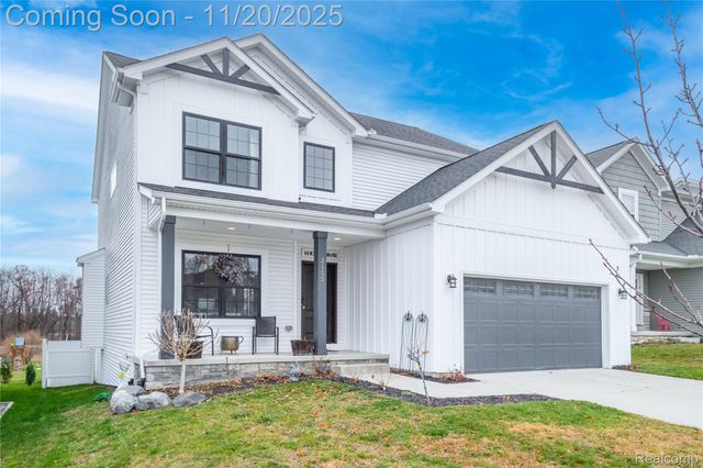 2155 Hidden Ridge Drive, Holly Township, MI 48442