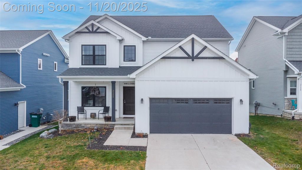2155 Hidden Ridge Drive, Holly Township, MI 48442